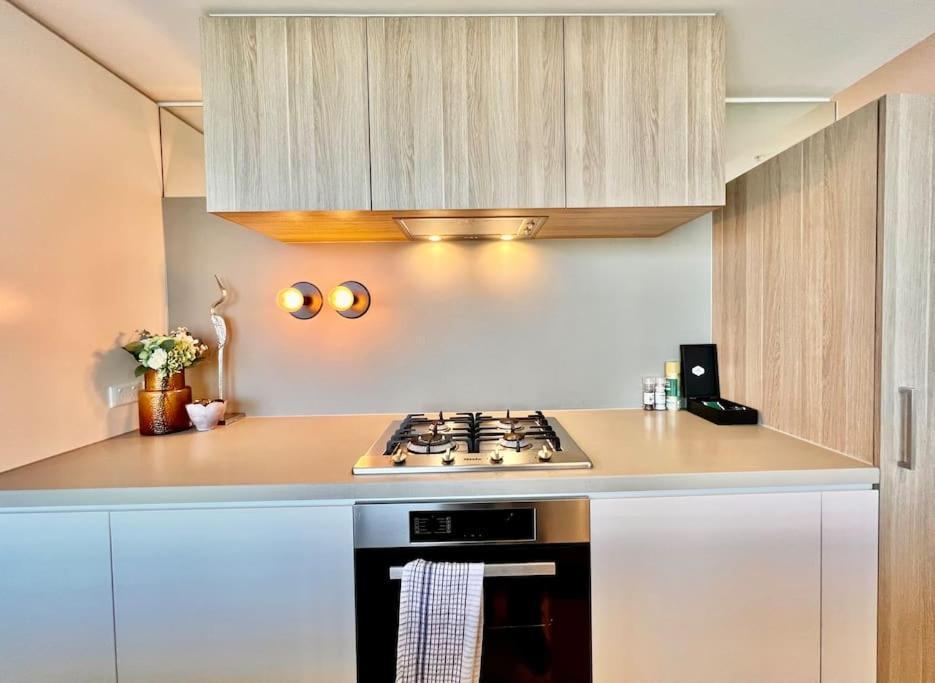 Highrise Best Location 2Baths 멜번 외부 사진