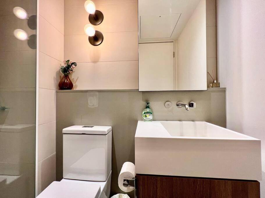 Highrise Best Location 2Baths 멜번 외부 사진